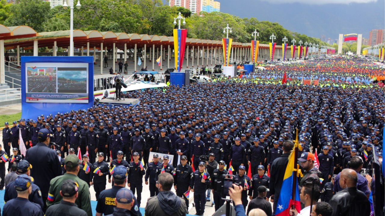 Maduro instó a la fuerza policial a mantener la paz en el 28-Jul