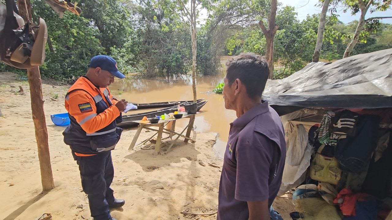 PC Maturín auxilió a seis familias indígenas afectadas por crecida del río Tigre