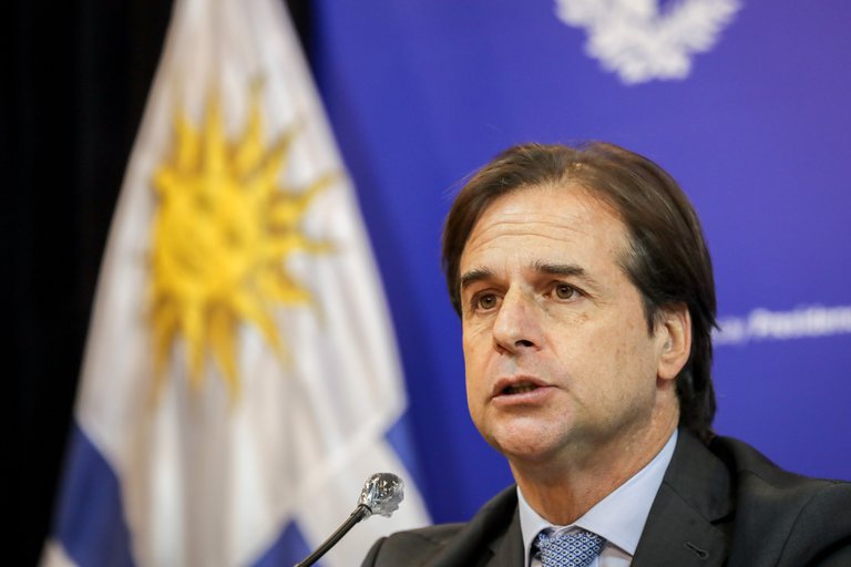 Lacalle Pou pide a Mercosur abogar por el respeto de los derechos electorales en Venezuela