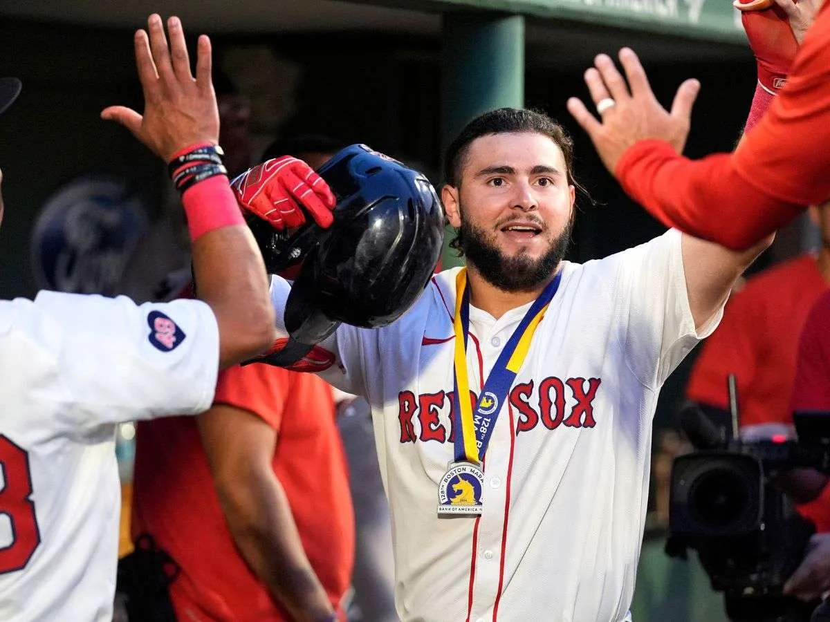 Wilyer Abreu desató su poder contra Texas