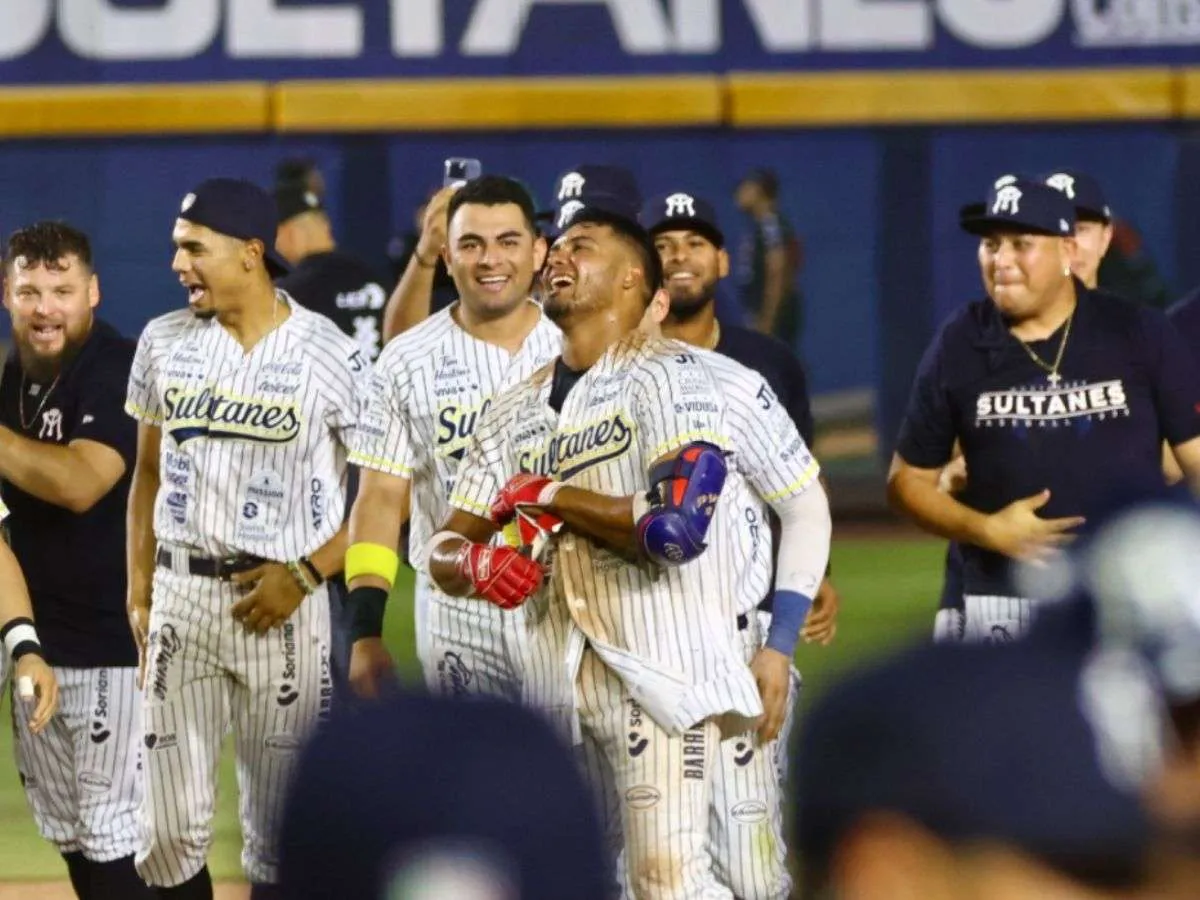 Jermaine Palacios fue el héroe de Sultanes