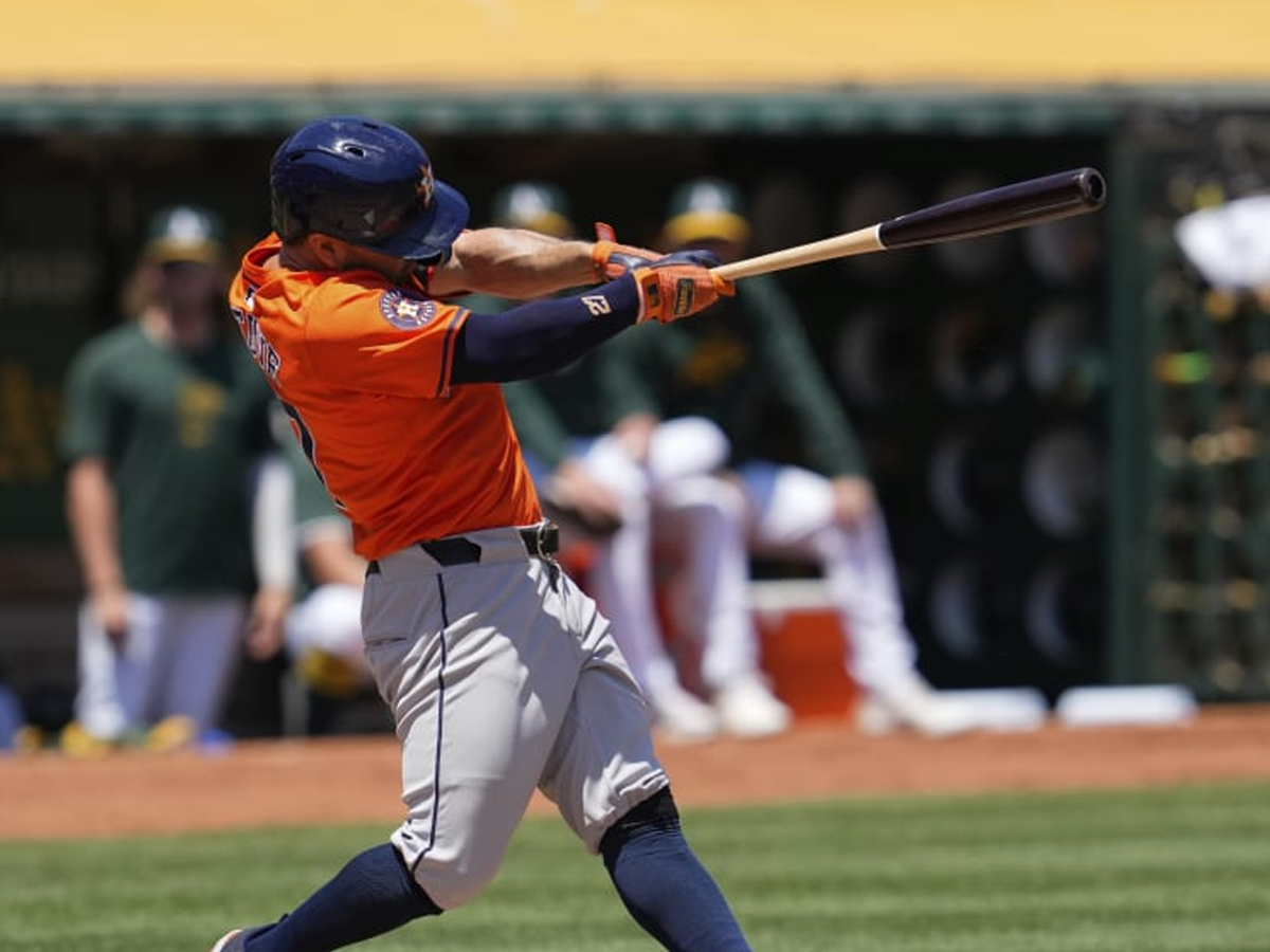 José Altuve lideró la victoria de Houston