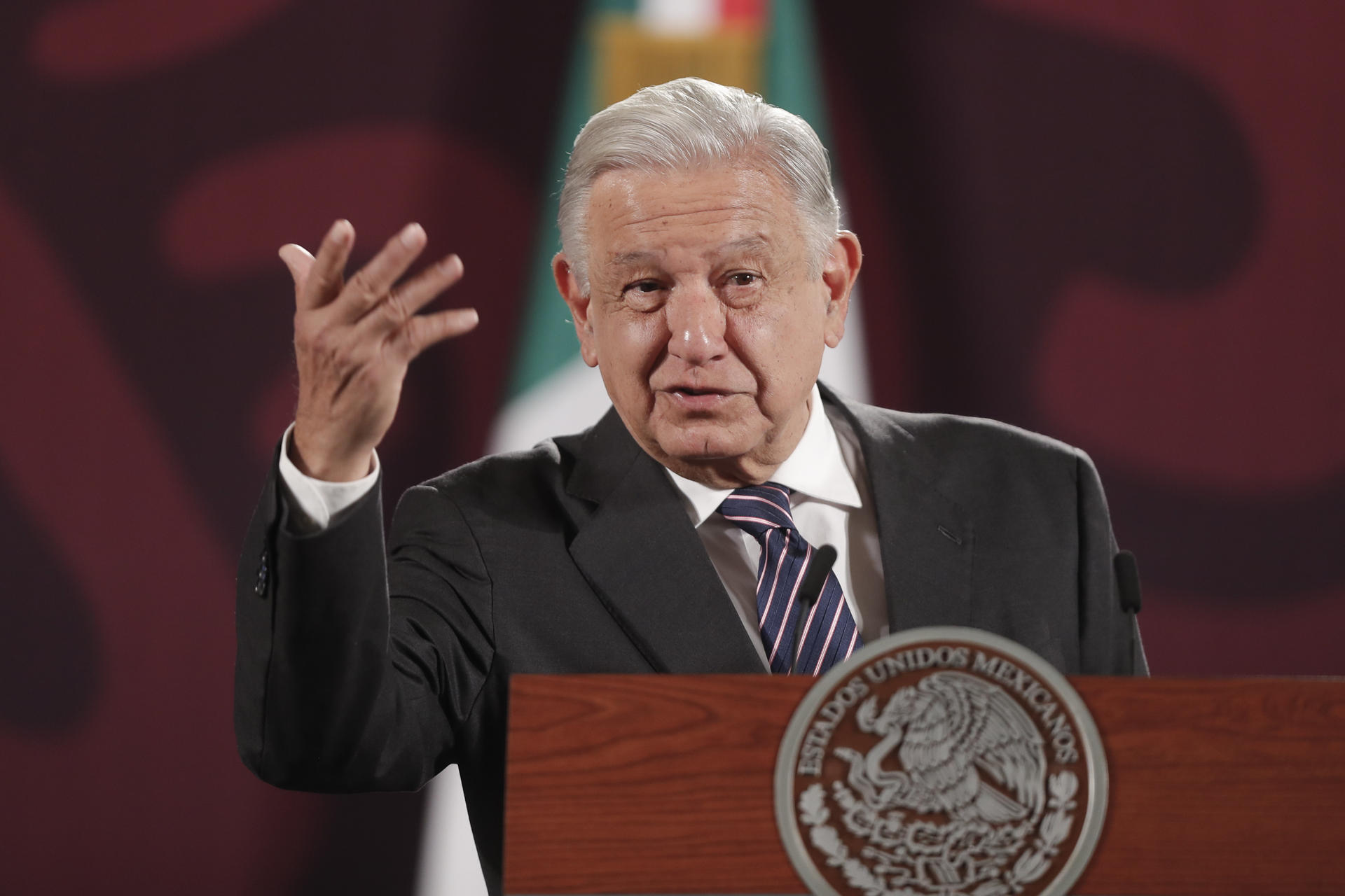 López Obrador aún no reconoce el triunfo de Maduro y pide difundir las actas en Venezuela