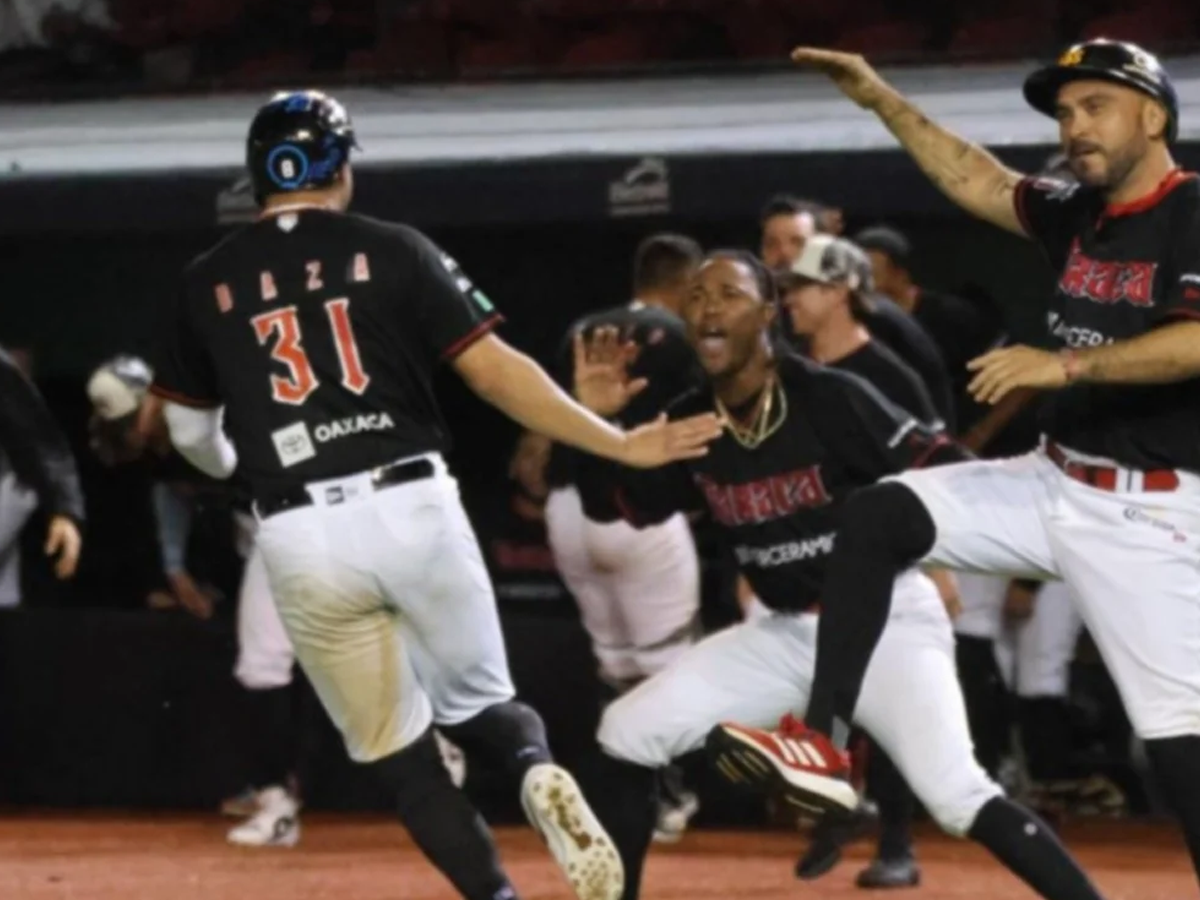 Daza puso a Guerreros a un triunfo de la Serie del Rey