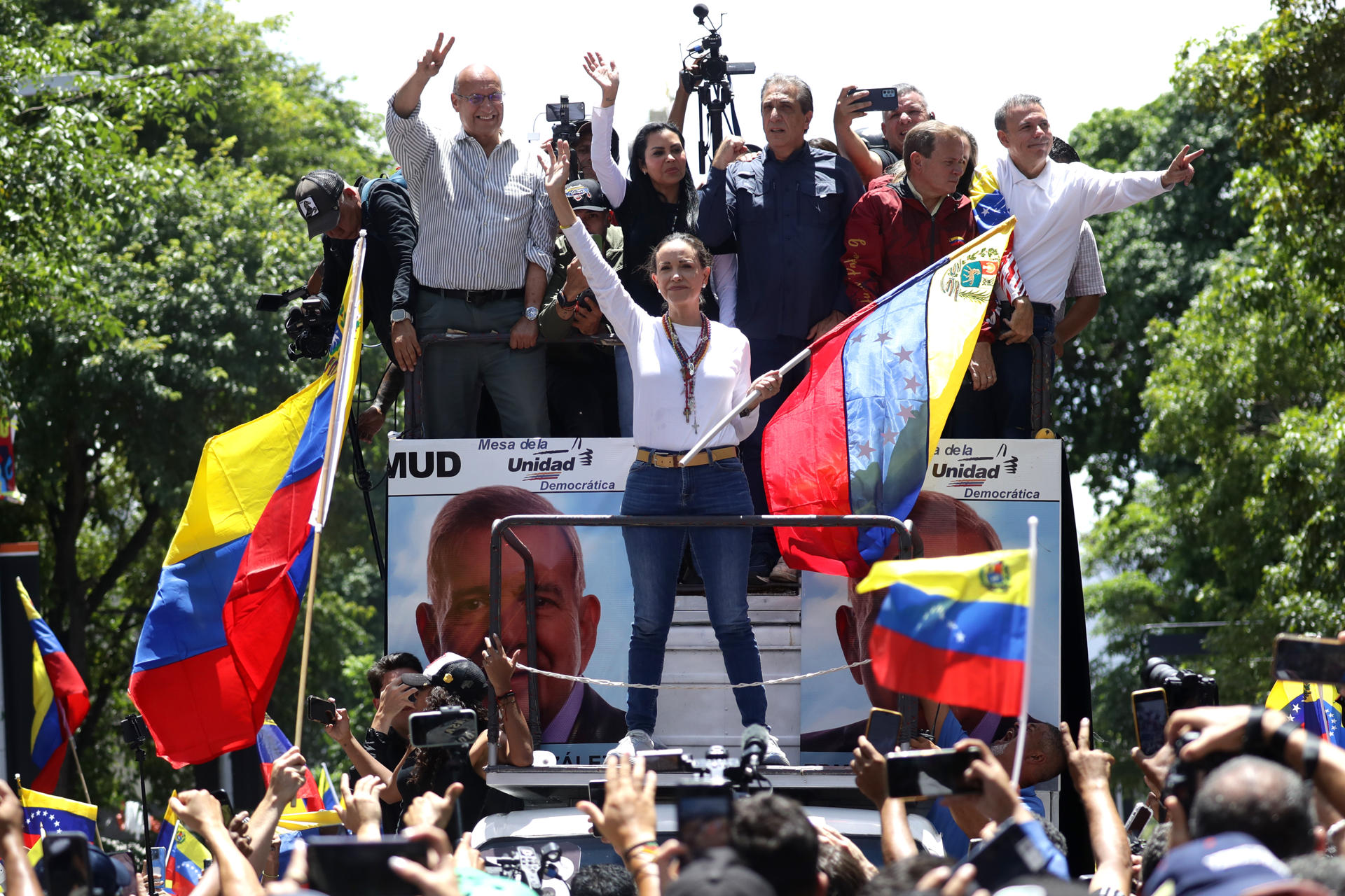 Machado agradece a la UE por “exigir que se respete la soberanía popular” en Venezuela