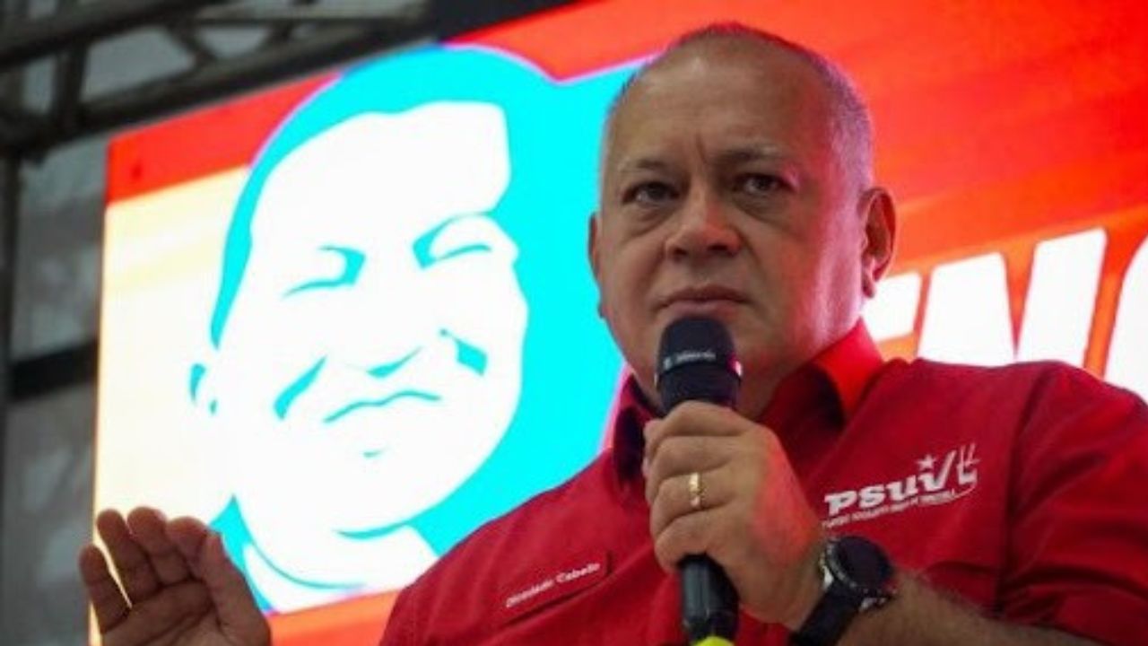 Cabello reafirma que la revolución no está dispuesta a capitular