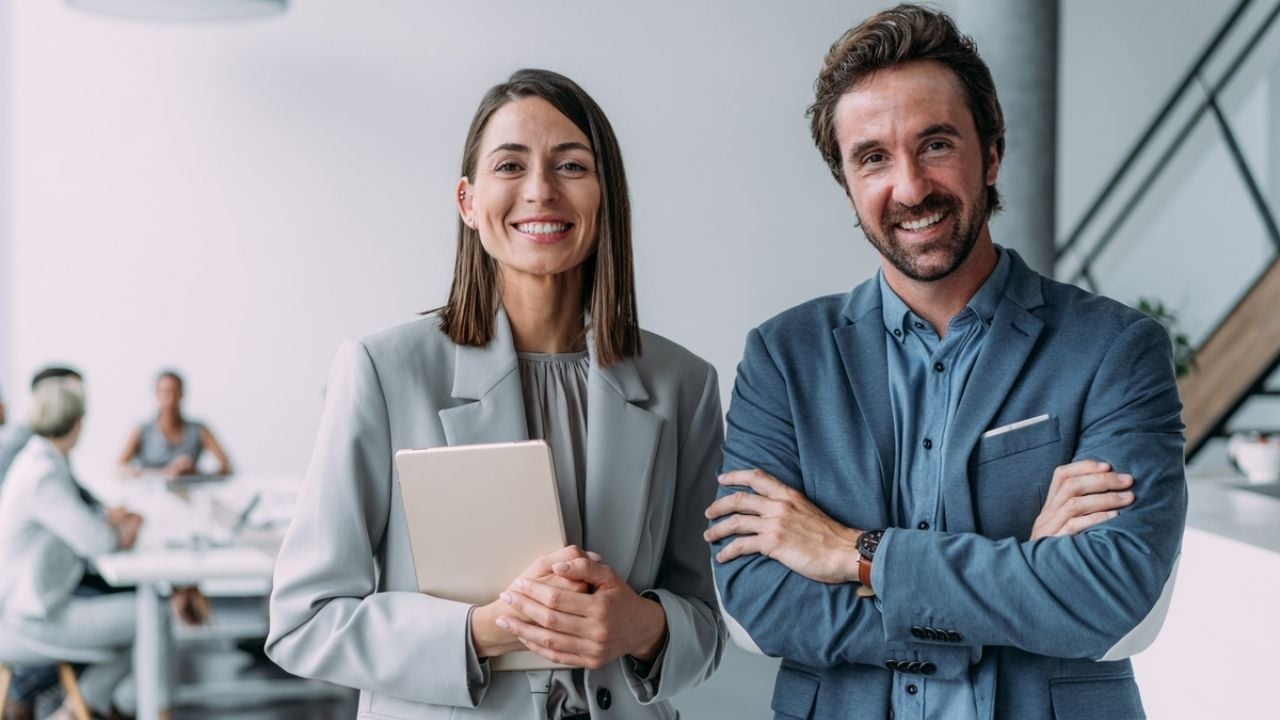 ¿Cuál es el signo perfecto en manejar empresas y negocios familiares?