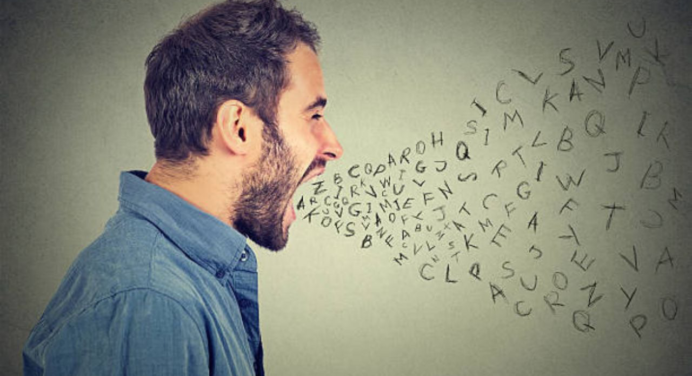 Las 3 frases de ‘bloqueo emocional’ que mayor daño te generan al escucharlas, según la psicología