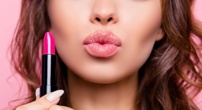 3 colores de labial que marcarán tendencia en mujeres menores de 35 años este otoño-invierno