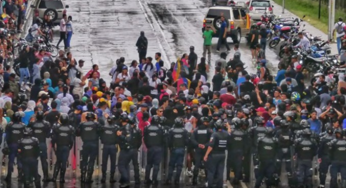 Venezuela: Foro Penal contabiliza 1.393 detenidos por protestas