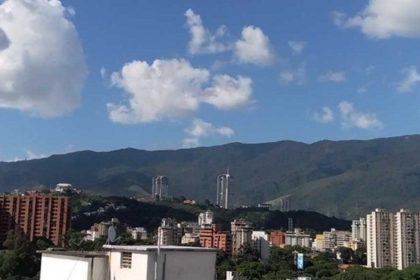 El Instituto Nacional de Meteorología e Hidrología (Inameh)- pronostica para este miércoles- la presencia de cielo parcialmente nublado y zonas despejadas en buena parte del país.