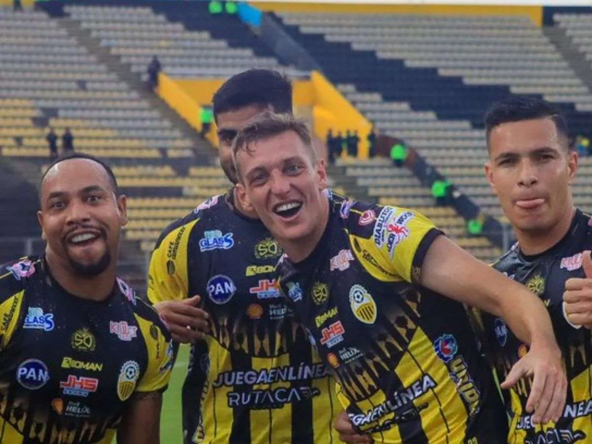 Deportivo Táchira impuso su ley en Pueblo Nuevo