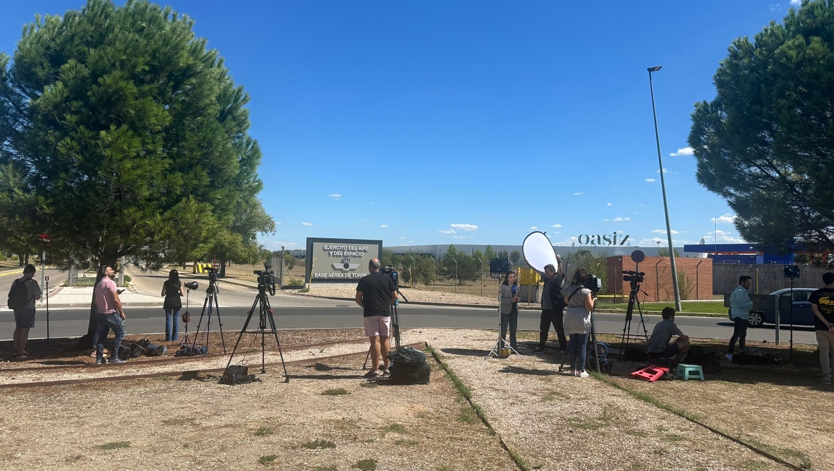 Avión que trasladaba a González Urrutia ya aterrizó en España