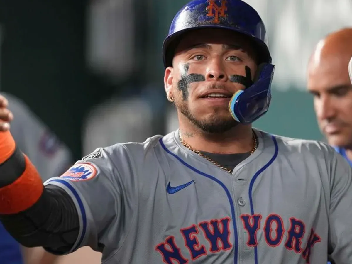 Francisco Álvarez dio inicio a la paliza de los Mets