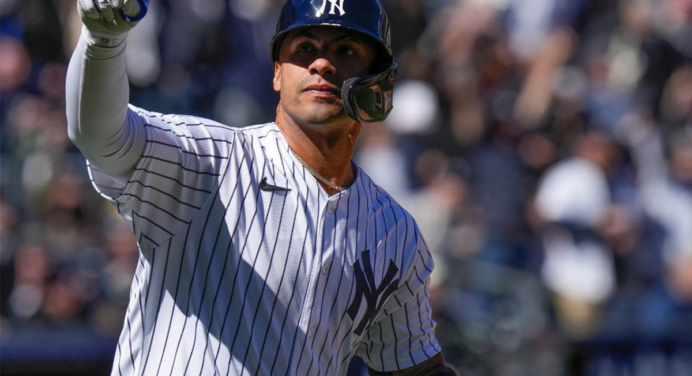 Gleyber Torres contribuyó en el triunfo de los Yankees