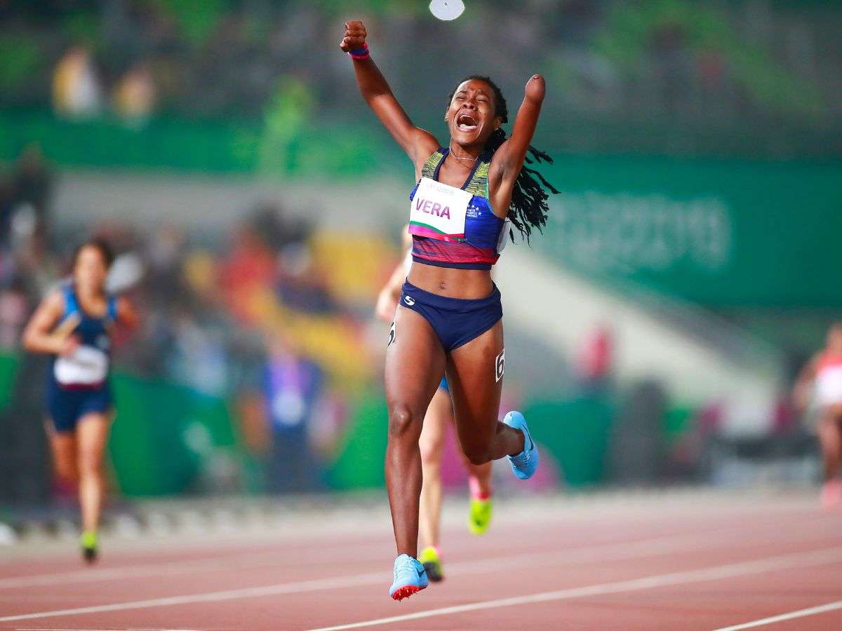 Lisbeli Vera se lesionó en la final de los 100 metros T47