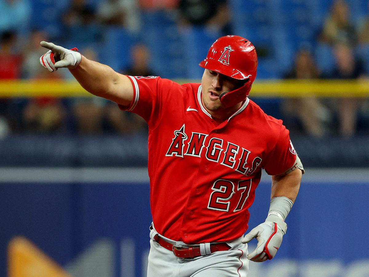 Angelinos podrían mover de posición a Mike Trout