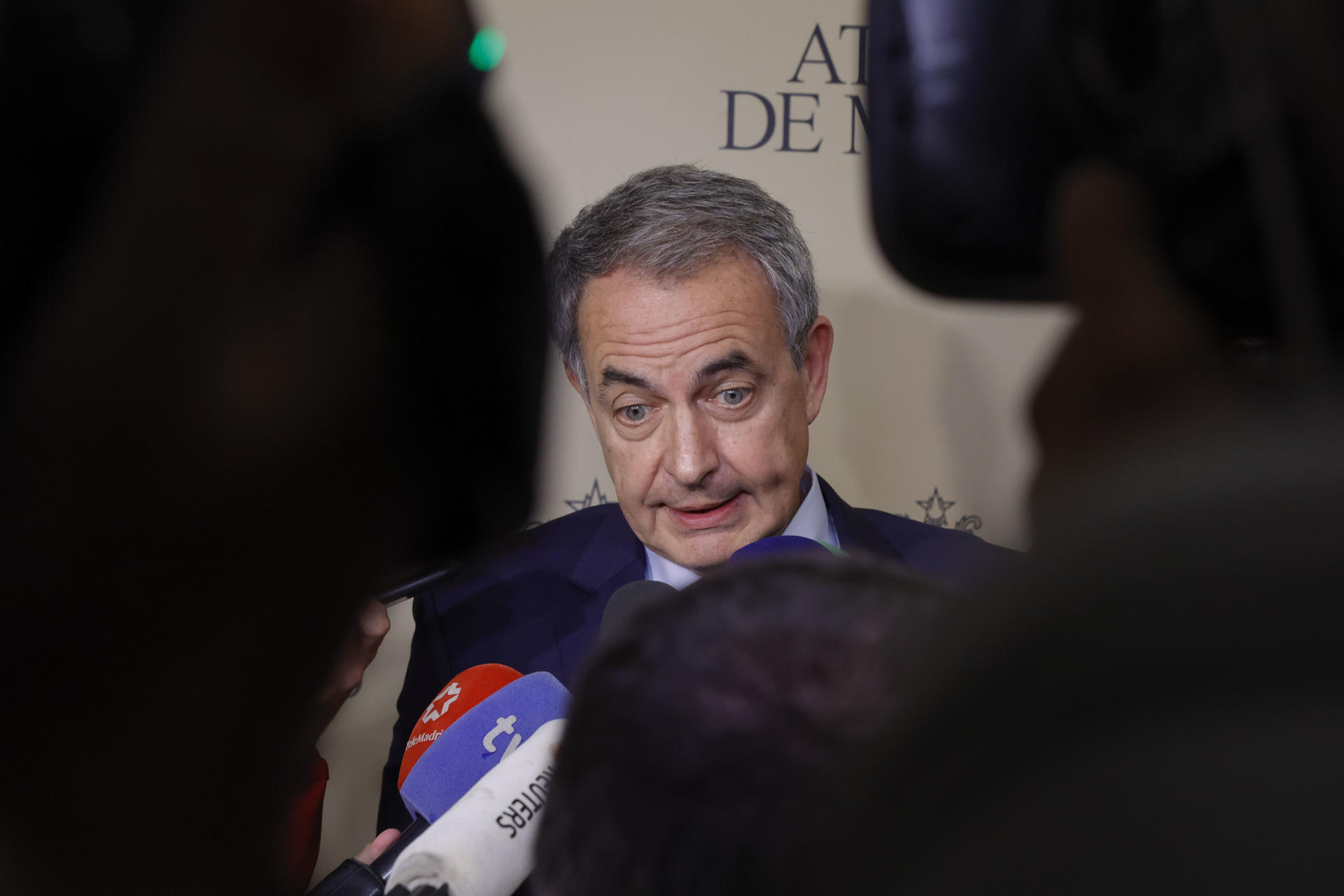 Zapatero confirma que medió para que Edmundo González pudiera abandonar Venezuela