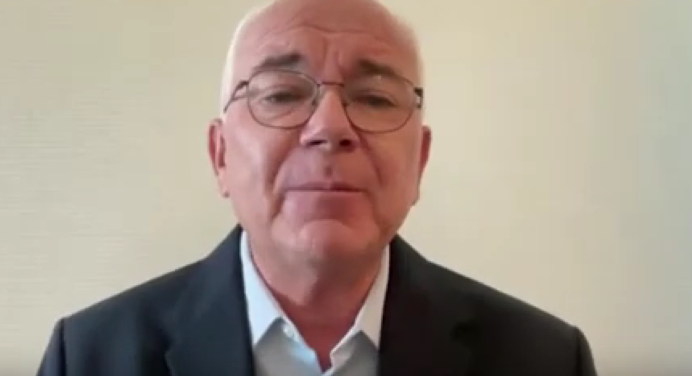 Rafael Ramírez pide a Adán Chávez separarse de Maduro y defender legado del “comandante”