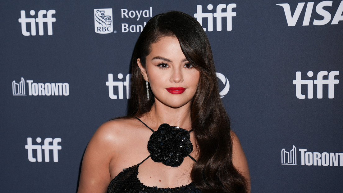 Selena Gómez revela que tener un hijo “pondría en riesgo su vida y la del bebé”