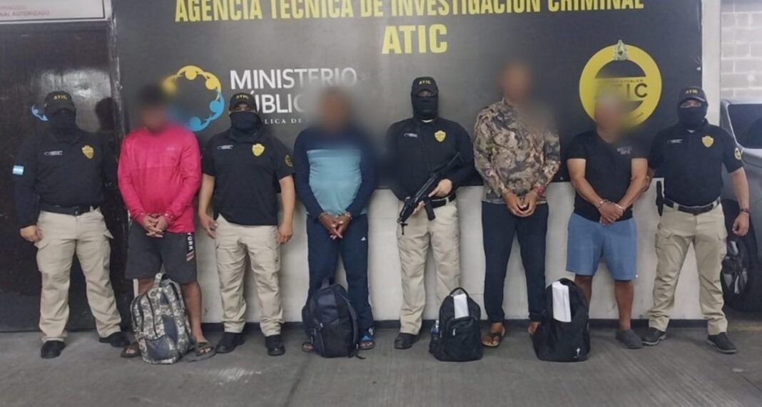 Encarcelan a tres venezolanos detenidos con 3,7 toneladas de cocaína en Honduras