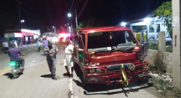 Choque de camión contra un bar en República Dominicana deja 11 muertos y 40 heridos