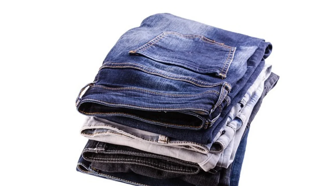 Si alguna vez te has preguntado cómo lograr que tus jeans luzcan como nuevos por más tiempo, aquí te compartimos algunos consejos clave.