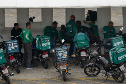 Crear o modernizar sindicatos o federaciones de trabajadores no dependientes también es una tarea a realizar con urgencia por las centrales o confederaciones existentes en el país.