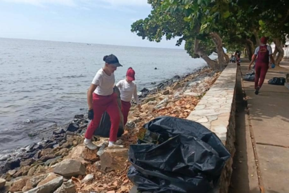 “Rescata tu isla”: preocupa potes de aceite como desecho en las playas