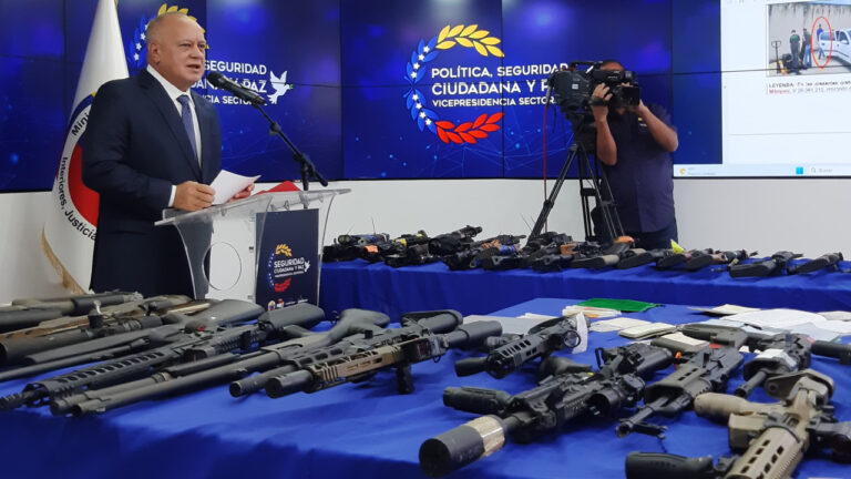 Ministro Diosdado Cabello denunció decomiso de armas