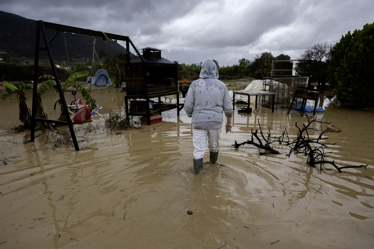 Suben a 95 los fallecidos por inundaciones en España causadas por la DANA (Fotos)