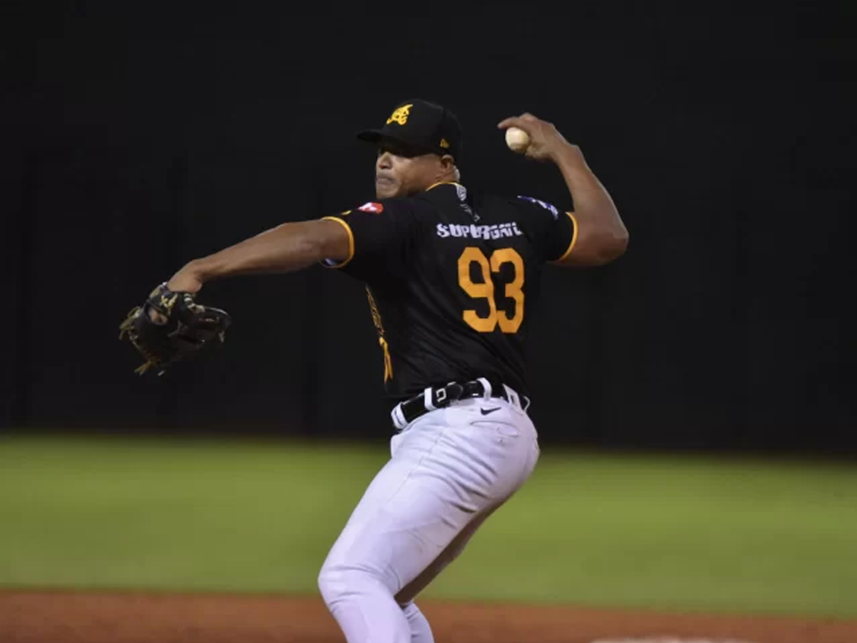 Alfredo Simón reforzará a Navegantes del Magallanes