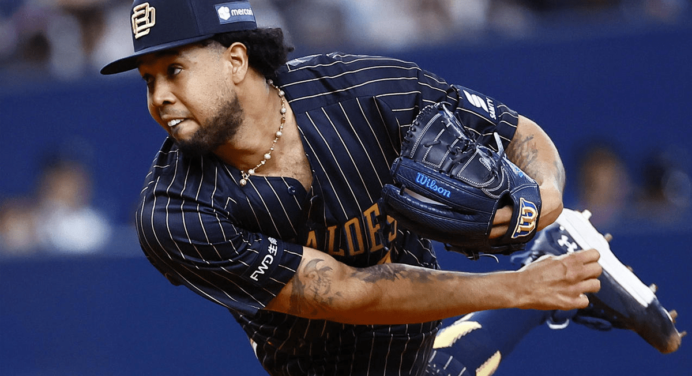 Espinoza y Machado renuevan con los Orix