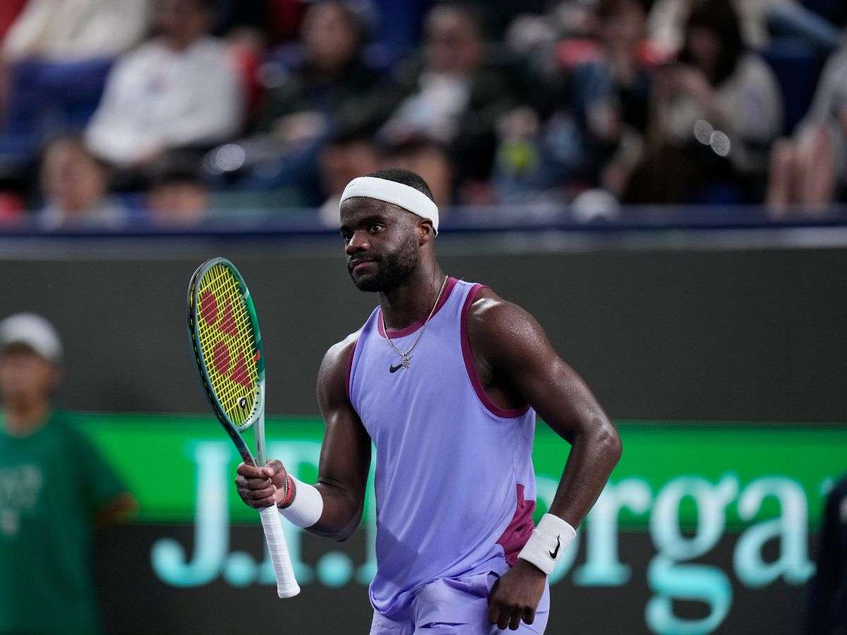 Frances Tiafoe en el ojo del huracán tras polémica contra un arbitro