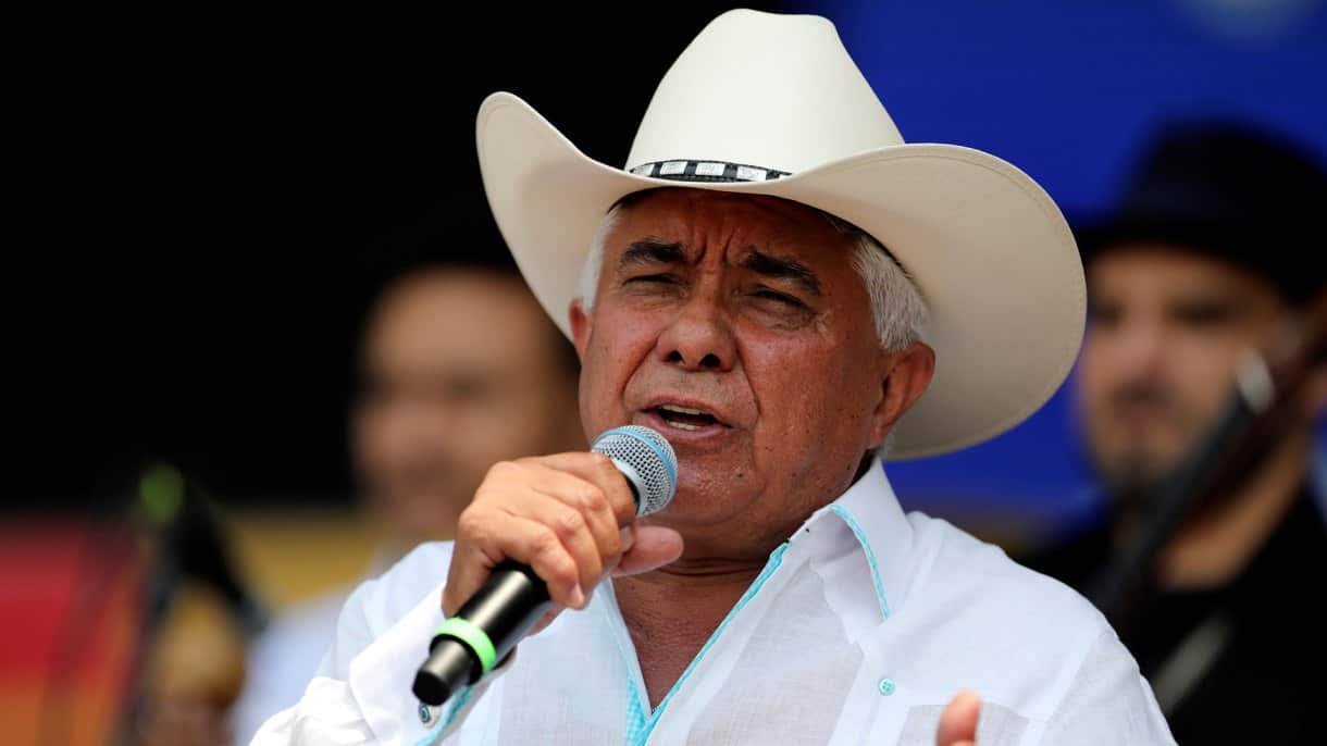 Reynaldo Armas hará concierto gratis en la Plaza Francia de Altamira