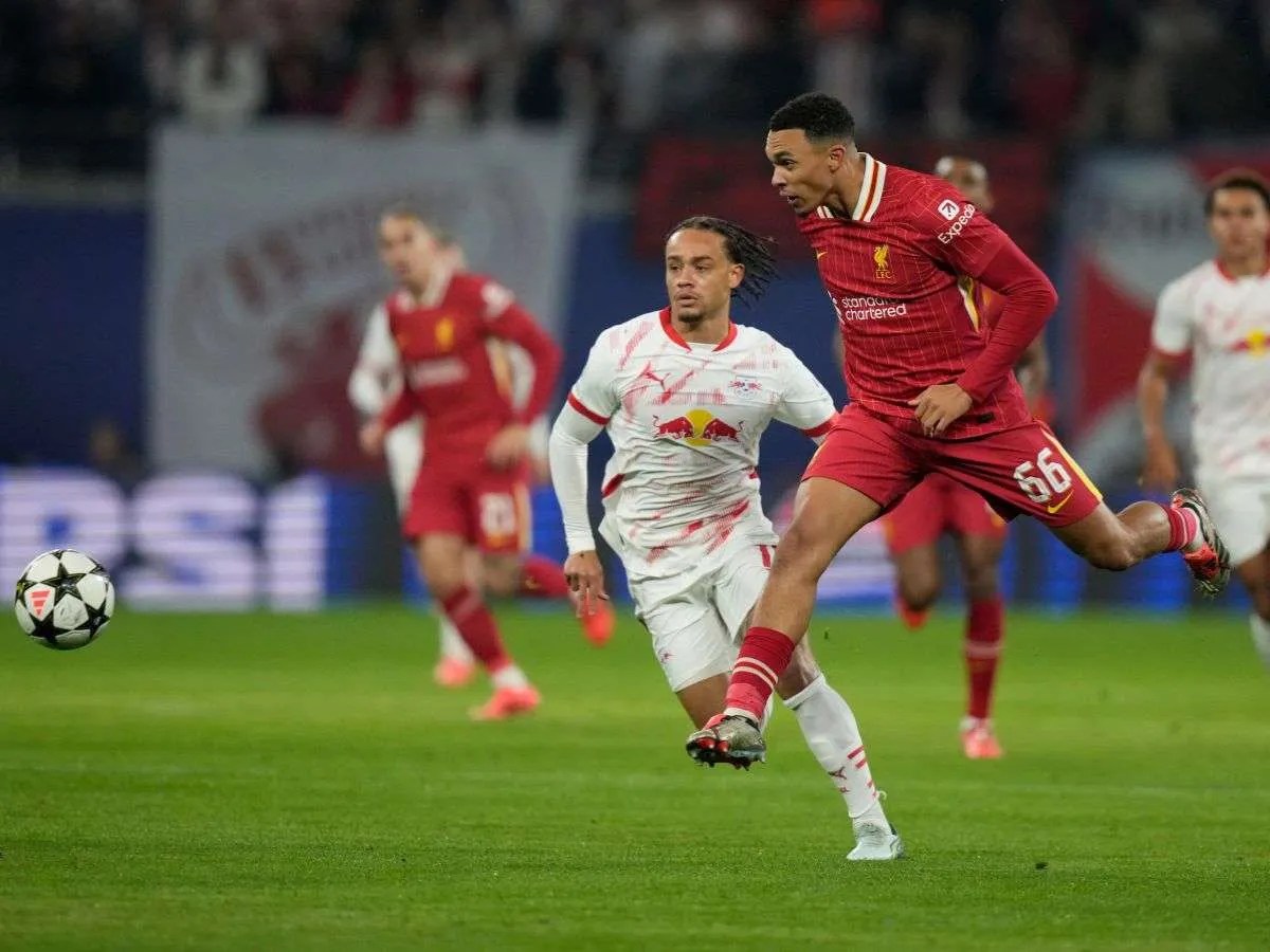 Carragher: “Alexander-Arnold irá al Madrid”