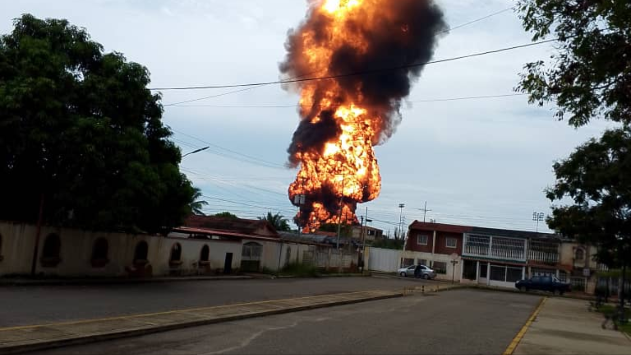 Ascienden a 26 los heridos tras incendio en patio de tanques petroleros