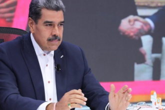 Maduro anuncia cambios en la FANB y ratifica a Padrino López en su cargo