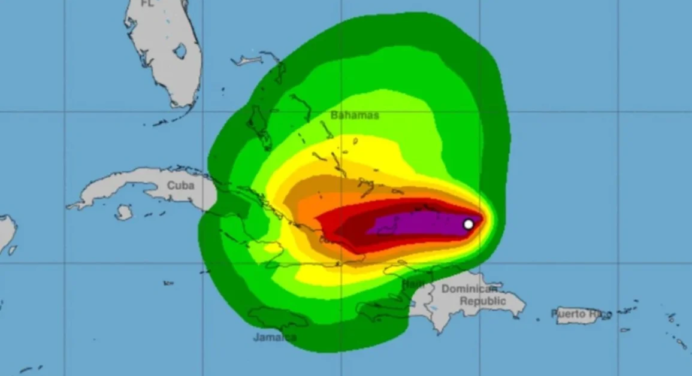 Óscar se convierte en huracán y amenaza a Cuba en medio de falla eléctrica