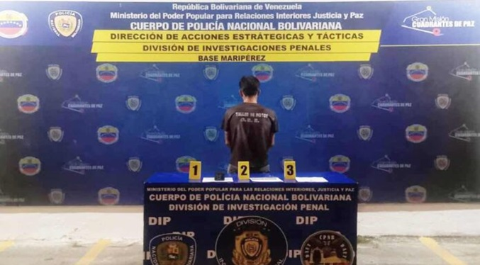 Tras interrogarlo y revisar en el sistema, los agentes descubrieron que en realidad se trataba de Méndez Morillo, quien era uno de los criminales mas buscados del país.