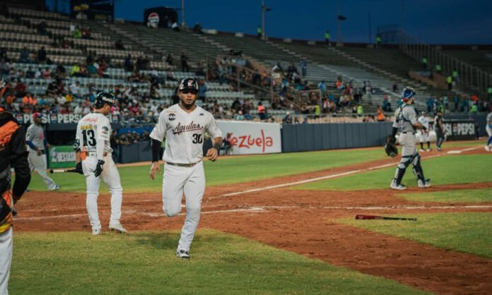 Tiburones y Águilas se enfrentarán nuevamente este domingo en el Luis Aparicio a las 5:00 de la tarde.