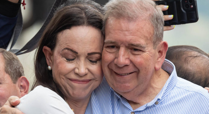 Premio al Coraje de Derechos Humanos para Edmundo González y María Corina Machado: Ejemplos de valentía y compromiso
