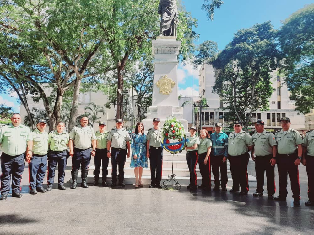 Polimaturín celebró su 32 aniversario con misa y ofrenda floral