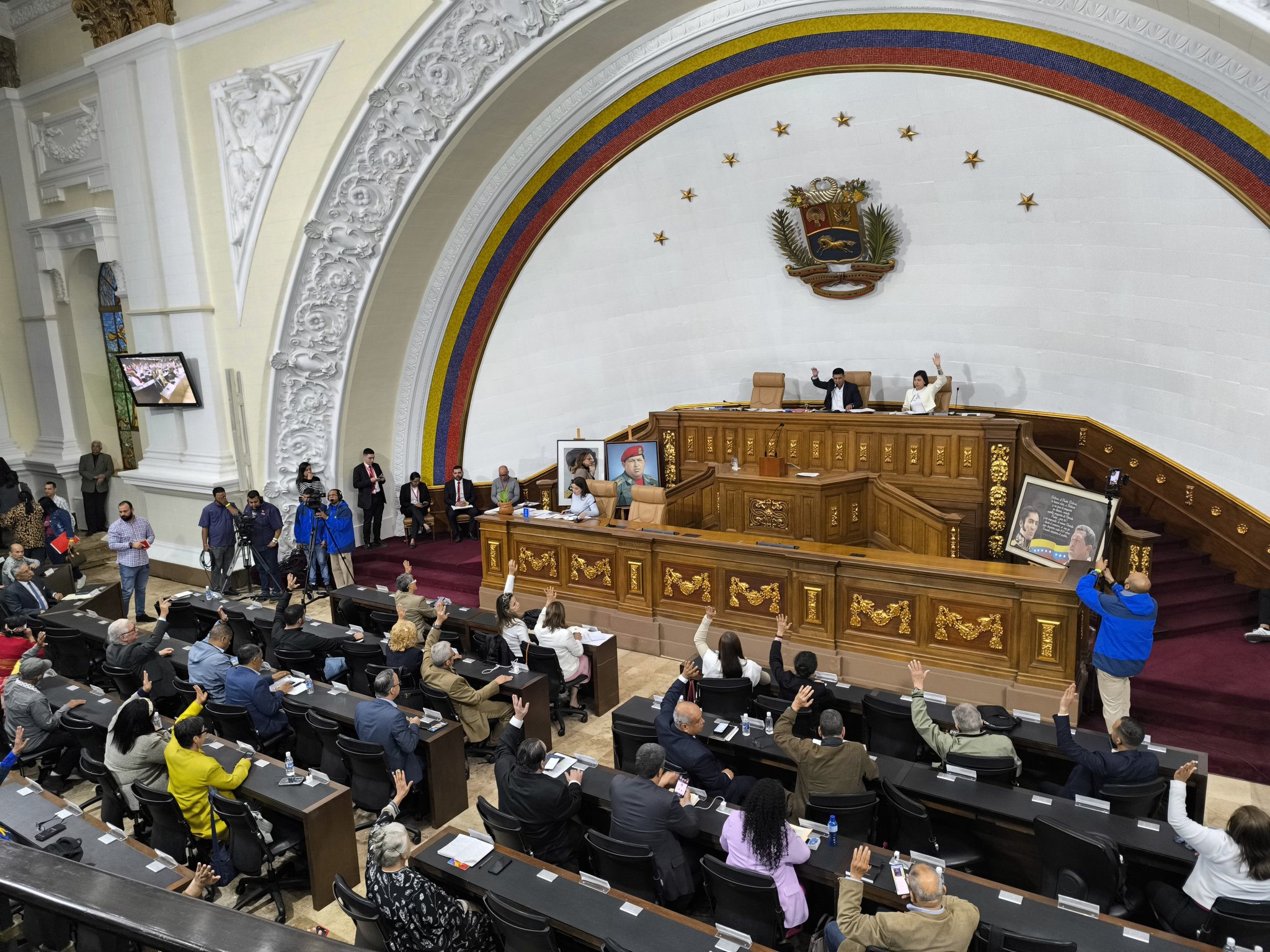 AN de 2020 difiere segunda discusión de la ley que inhabilita a quienes pidan o apoyen sanciones  