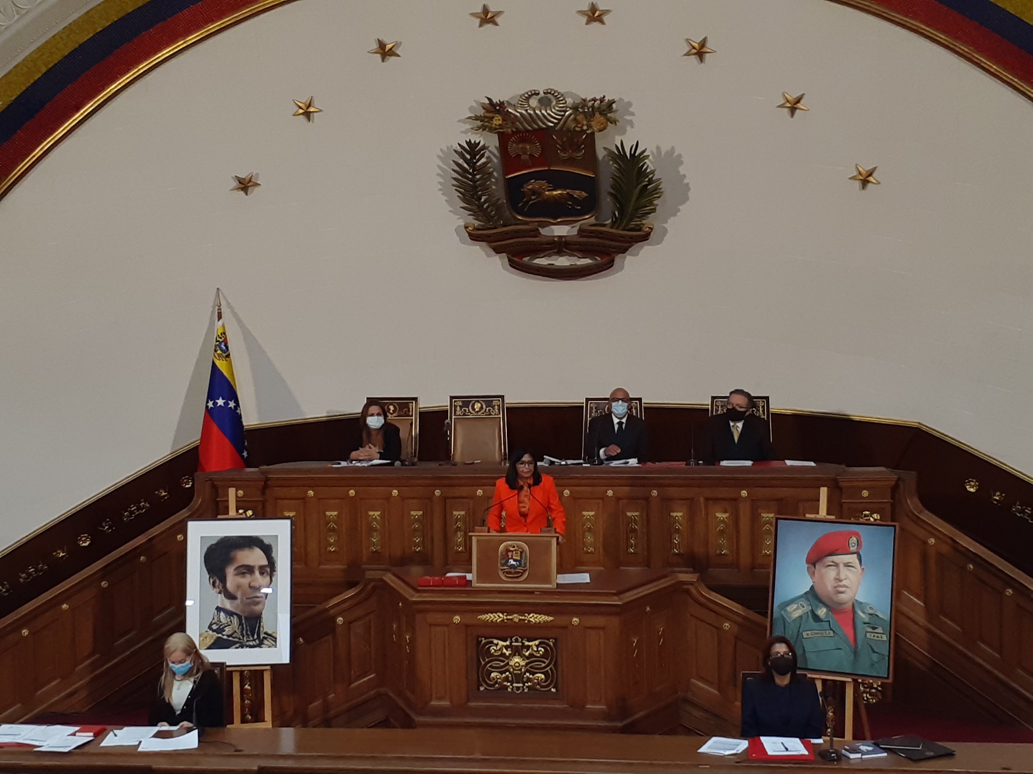 Maduro propone separar elecciones de alcaldes, gobernadores y el Parlamento en 2025