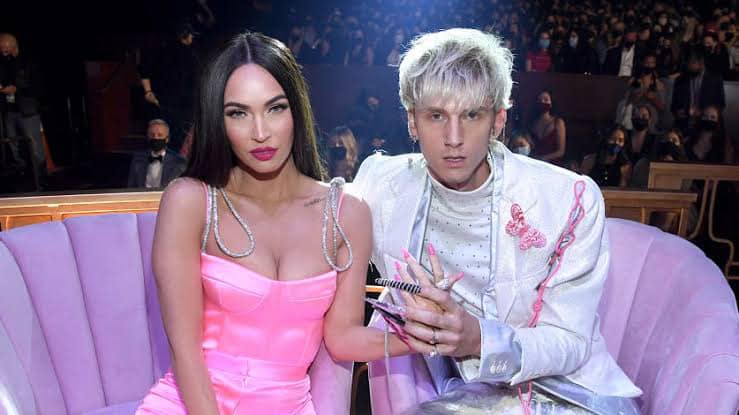 El artista rebelde y pareja de Megan Fox con quien tendrá un hijo