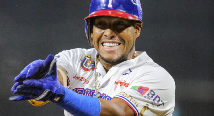 Tiburones se reencontró con el triunfo