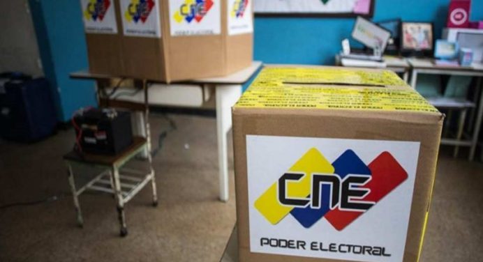 Reformas de leyes y propuesta de Maduro podrían “empastelar” cronograma electoral para 2025, según expertos 