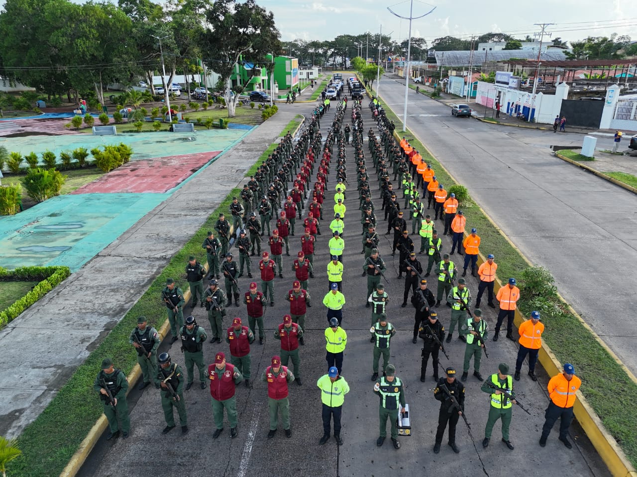 Con más de 250 efectivos despliegan dispositivo de seguridad