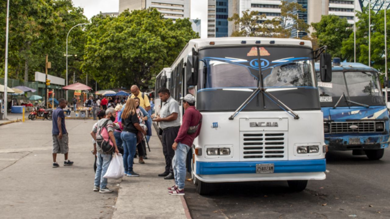 En Gaceta Oficial aumento del pasaje urbano